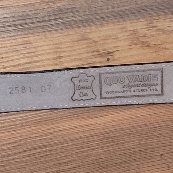 VINTAGE QUO VADIS Elegant Designs Woodwards & Stores Leather Belt, Grey - Picture 5 of 9
